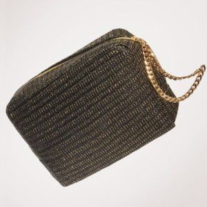 Tarte - chic & sleek makeup bag